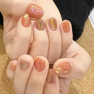ネイル 板垣 綾乃のネイルデザイン