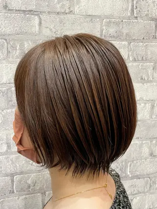 ショート 高槻裕二 ショートボブ縮毛矯正のヘアスタイル