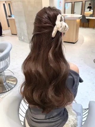 ロング カラー ヘアアレンジ ヘアセット/レイヤー 赤み消し/はるかのヘアスタイル