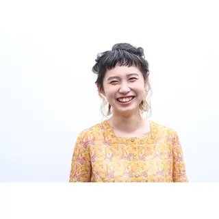 ヘアアレンジ レイヤーカット ベージュカラー/小島のヘアスタイル