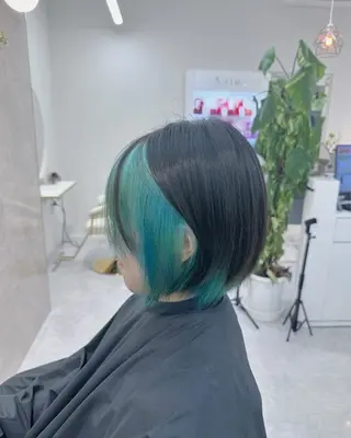 ショート カラー ダメージレスブリーチ RIKU🎨のヘアスタイル