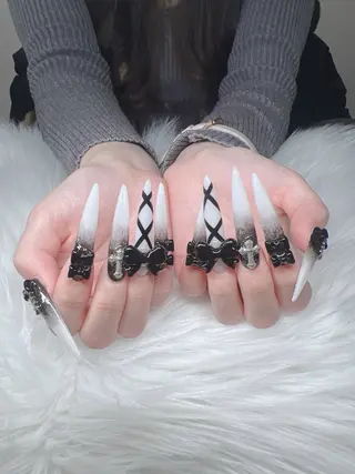ネイル Lee Nails チップ長さだし専門店のネイルデザイン