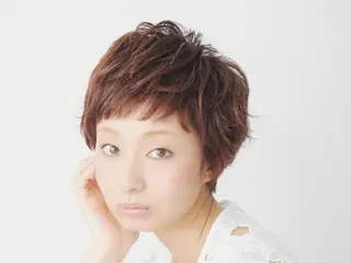 ショート 富岡 俊行のヘアスタイル