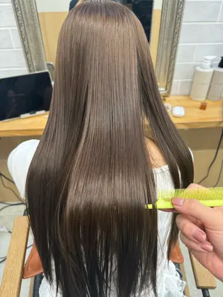 ロング 縮毛矯正/髪質改善 インナーカラーせいぎのヘアスタイル