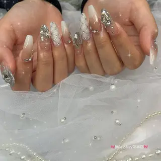 ネイル BlueDaisy 栄本店のネイルデザイン