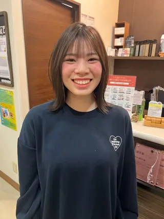 ミディアム カラー 森川愛奈 /カットモデル募集中のヘアスタイル