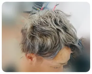 ショート カラー Style Tのヘアスタイル