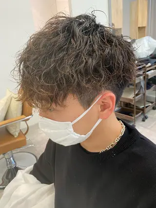 ショート 赤み消し×髪質改善 🍏上田晃司のヘアスタイル