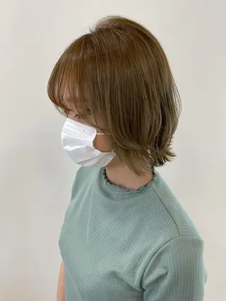 ショート カラー 顔まわりカット✄ ベージュカラー🧸のヘアスタイル