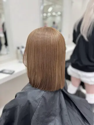 ミディアム カラー 🤎モテ髪＆透明感 ミルクティー🥣🤎のヘアスタイル