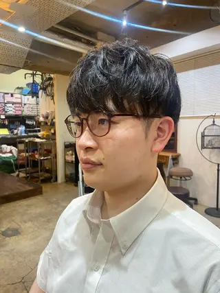 ショート メンズ 岡本 蓮太のヘアスタイル