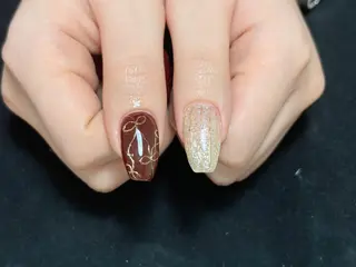 ネイル Elegant beautyのネイルデザイン