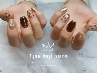 ネイル Tinaネイル 難波のネイルデザイン