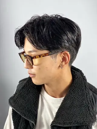 ミディアム 西脇 杏奈のヘアスタイル