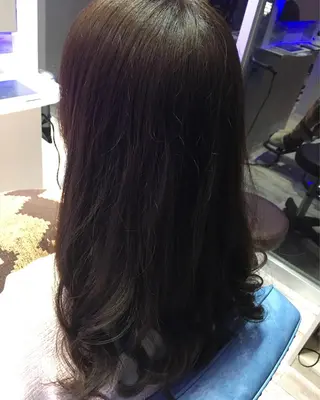ロング カラー 白井 つづりのヘアスタイル