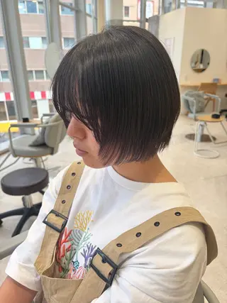 ショート fumina /ショートカットのヘアスタイル