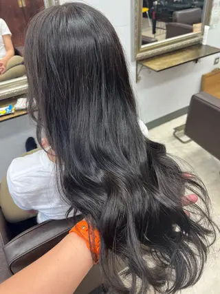 ロング カラー 産休の為お休みです! 小島凜のヘアスタイル