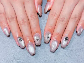 ネイル 💫ゆか_ Nailartistのネイルデザイン