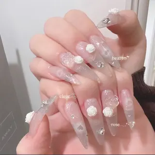 ネイル 🫧 はる🩵のネイルデザイン