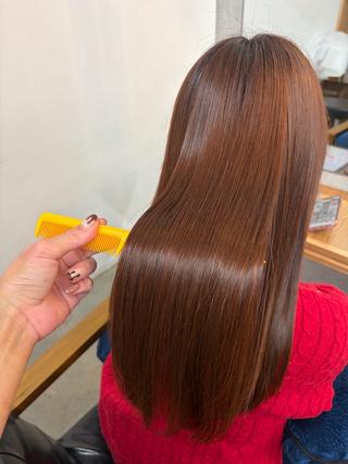 ロング 阿部 智子のヘアスタイル