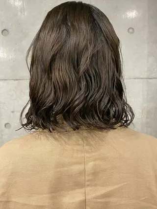 ミディアム カラー パーマ ボブパーマコテ巻き風 パーマNo1深江秀平のヘアスタイル