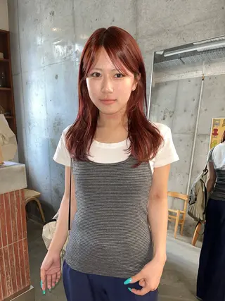 セミロング カラー 村田 流彩のヘアスタイル