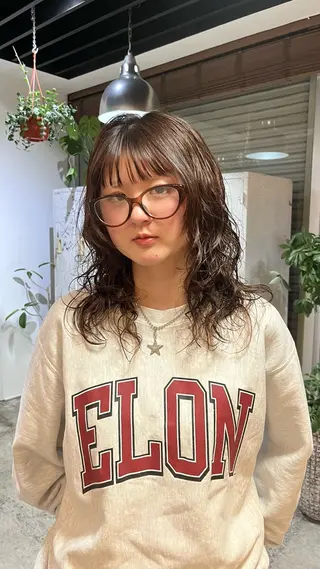 ロング パーマ ササキ モモカ🦙💫のヘアスタイル