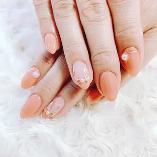 ネイル & meのマツエク・マツパデザイン