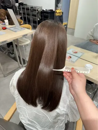 ロング Unami ／RIKUのヘアスタイル