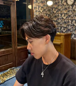 ショート 松下 寛人のヘアスタイル