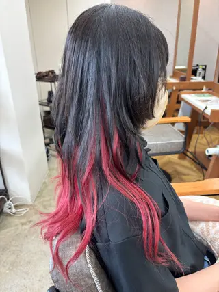 セミロング カラー 喜屋武 太智のヘアスタイル