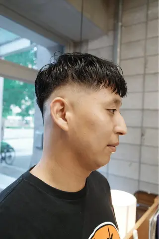 ショート メンズ 西宮北口パーマ 鮫島竜海のヘアスタイル