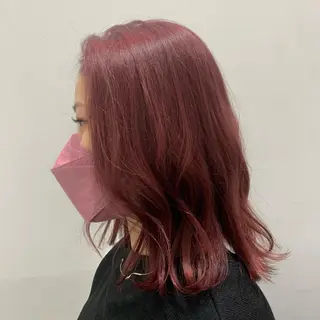 ミディアム 岡田 陸のヘアスタイル