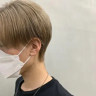 ショート カラー 🌱小顔魅せショート 髪質改善カラー/泉綺のヘアスタイル