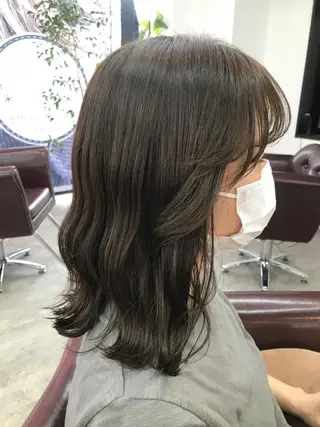 ミディアム カラー (産休中)磯野 風香 ReCharme新保のヘアスタイル