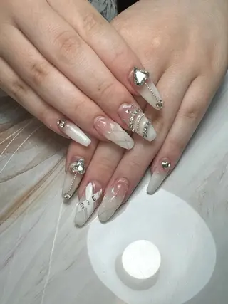 ネイル akina nailsのネイルデザイン