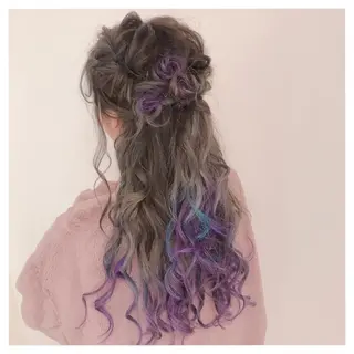 ロング カラー YUI𓍯ｴｸｽﾃ /ﾆｭｱﾝｽｶﾗｰのヘアスタイル