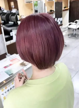 ショート レイヤー/艶髪カラー 森本くるみのヘアスタイル