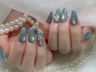 ネイル Ami Meliaのネイルデザイン