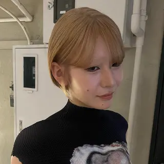 ショート カラー ボブハイトーン🦖 デザインMAMIのヘアスタイル