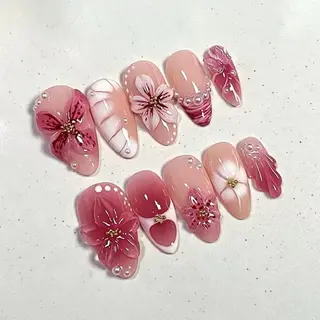 ネイル Nova Nail Salonのネイルデザイン