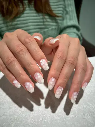 ネイル シンプルネイル🦋 🤍KAYAのネイルデザイン