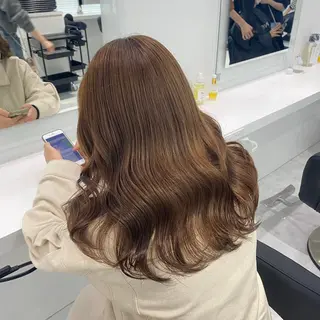 ロング カラー ラベンダー💜 グレージュ🩶のヘアスタイル