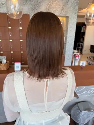カラー 林 莉瑠のヘアスタイル