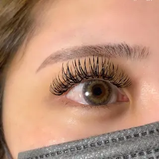 マツエク・マツパ eyelash Anmut Lunaのマツエク・マツパデザイン
