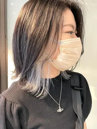 セミロング カラー ハイライトが 得意なニキです😊のヘアスタイル