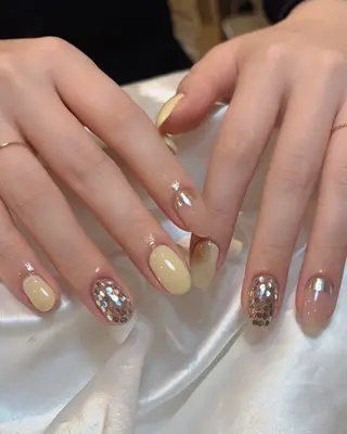 ネイル sayuri໒꒱ 新宿/  韓国ネイルのネイルデザイン
