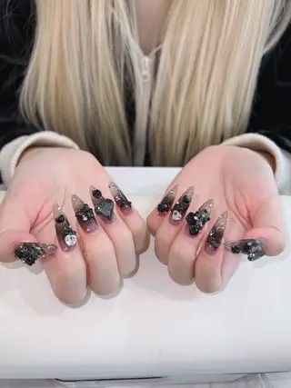 ネイル Sora  Nail 長さ出し専門店のネイルデザイン