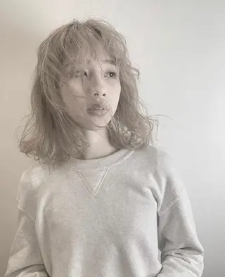 カラー 杉山 憂人のヘアスタイル