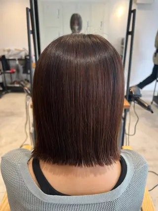 ショート カラー 🪽ラベンダーカラー 暗髪透明感🪽レイナのヘアスタイル